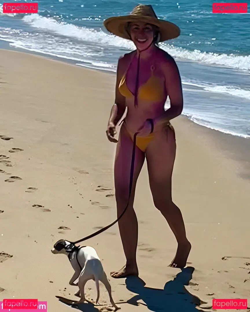 Krishna Mahon Onlyfans Photo Gallery 