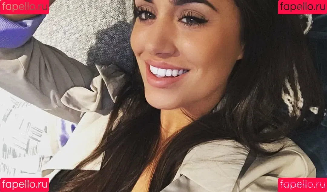 Clelia Theodorou Onlyfans Photo Gallery 