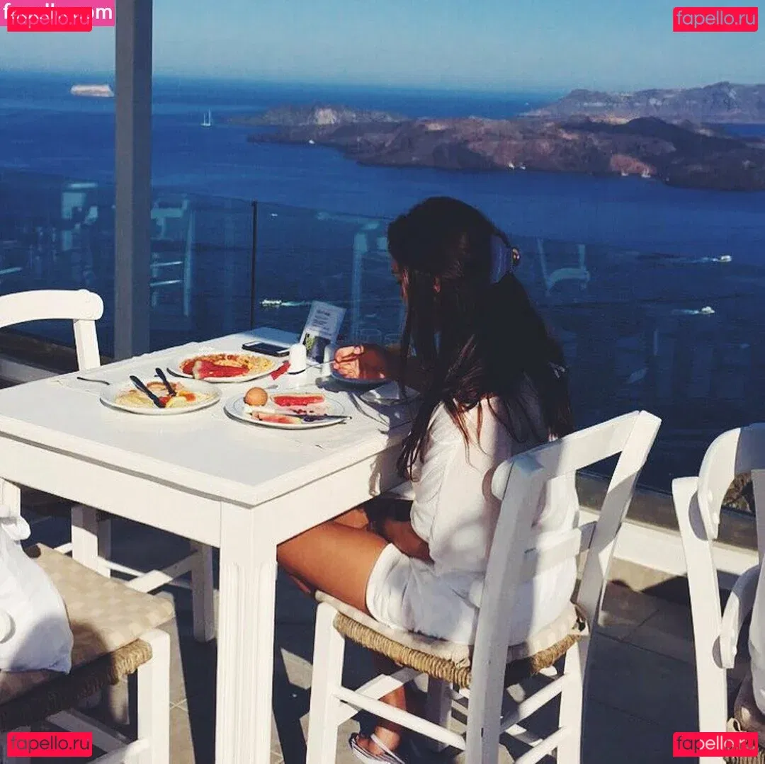 Clelia Theodorou Onlyfans Photo Gallery 