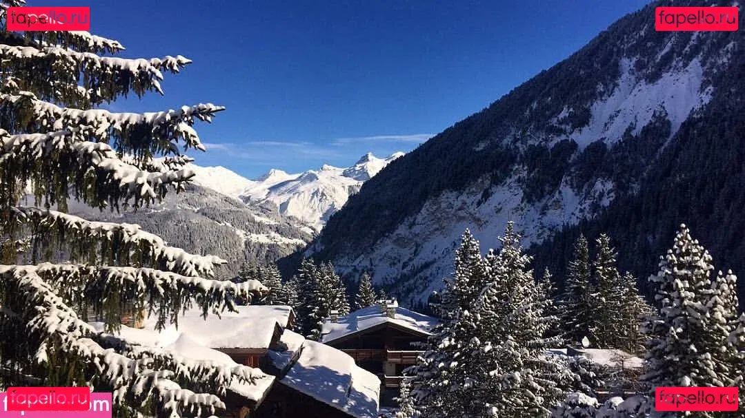 Clelia Theodorou Onlyfans Photo Gallery 