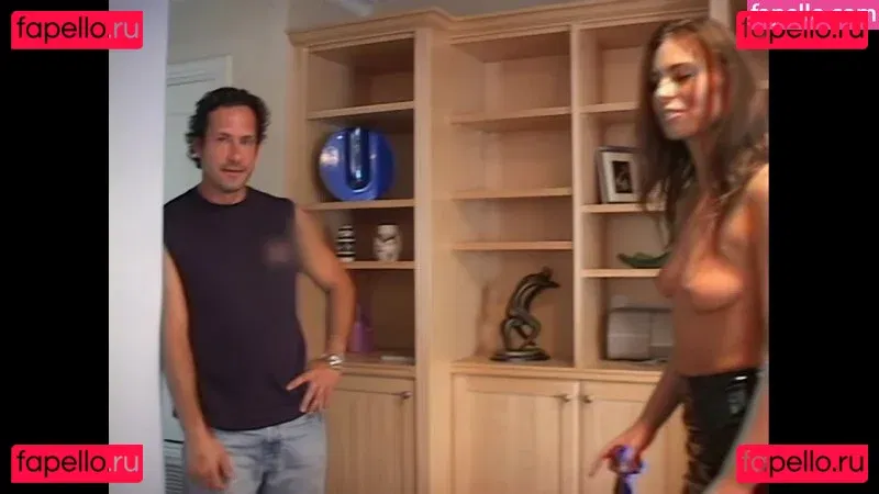 Naomi Russell Onlyfans Photo Gallery 