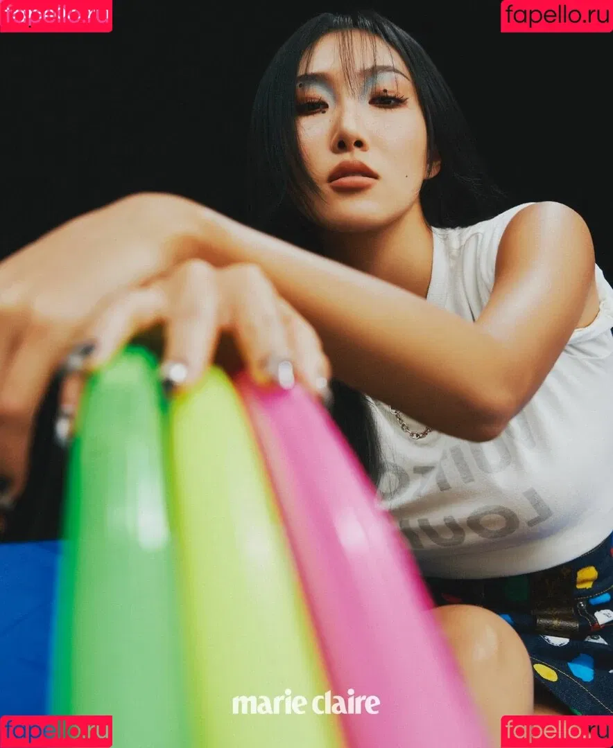 Hwasa Onlyfans Photo Gallery 
