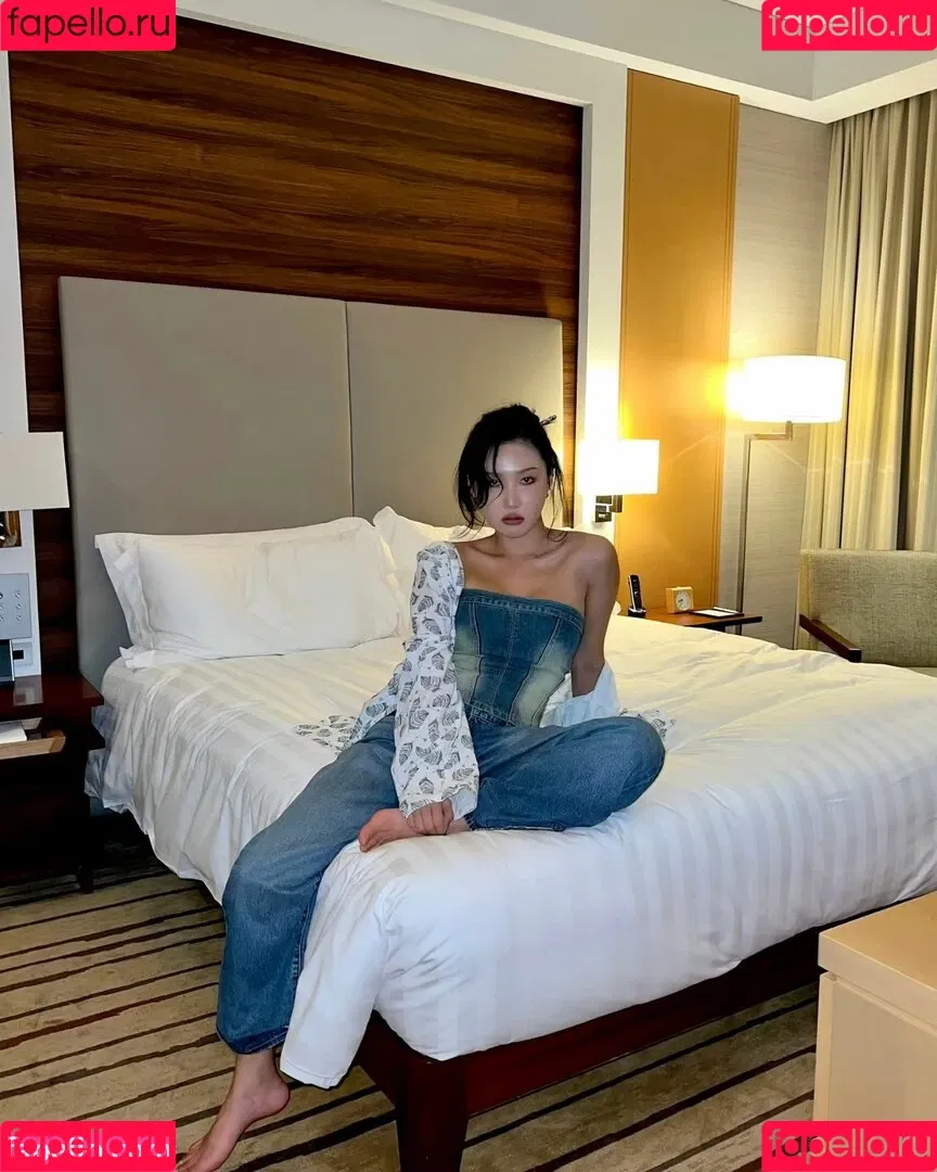 Hwasa Onlyfans Photo Gallery 