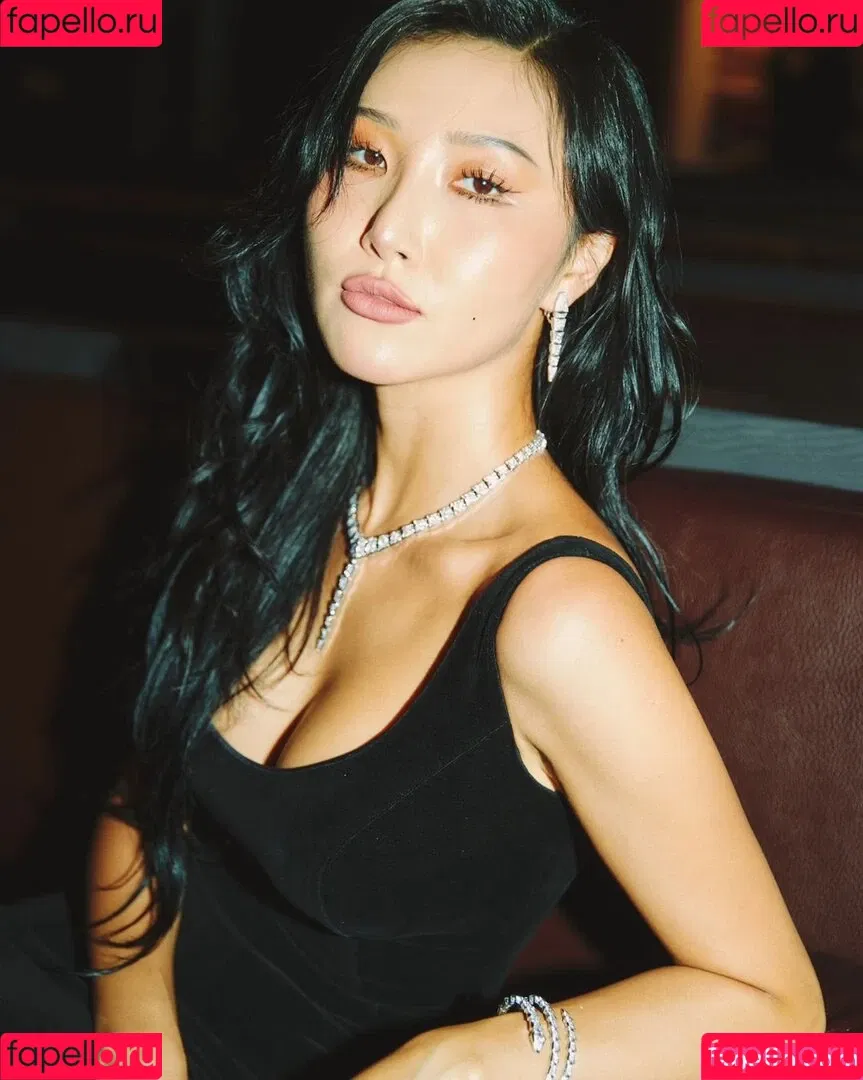 Hwasa Onlyfans Photo Gallery 