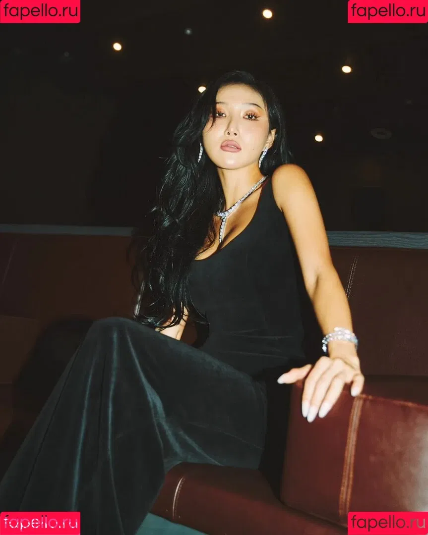 Hwasa Onlyfans Photo Gallery 
