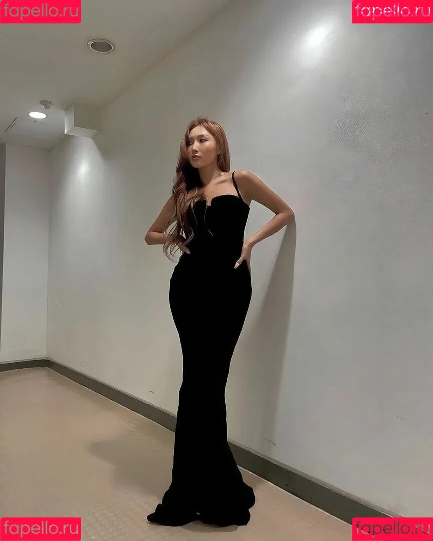 Hwasa Onlyfans Photo Gallery 
