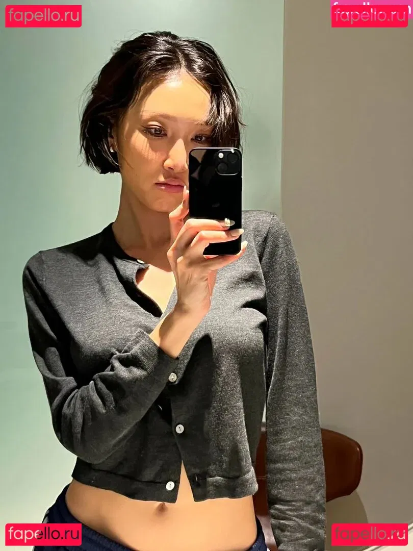 Hwasa Onlyfans Photo Gallery 