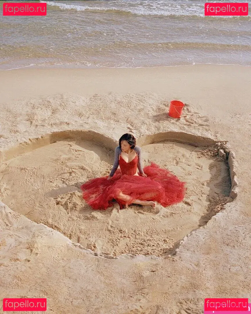 Hwasa Onlyfans Photo Gallery 