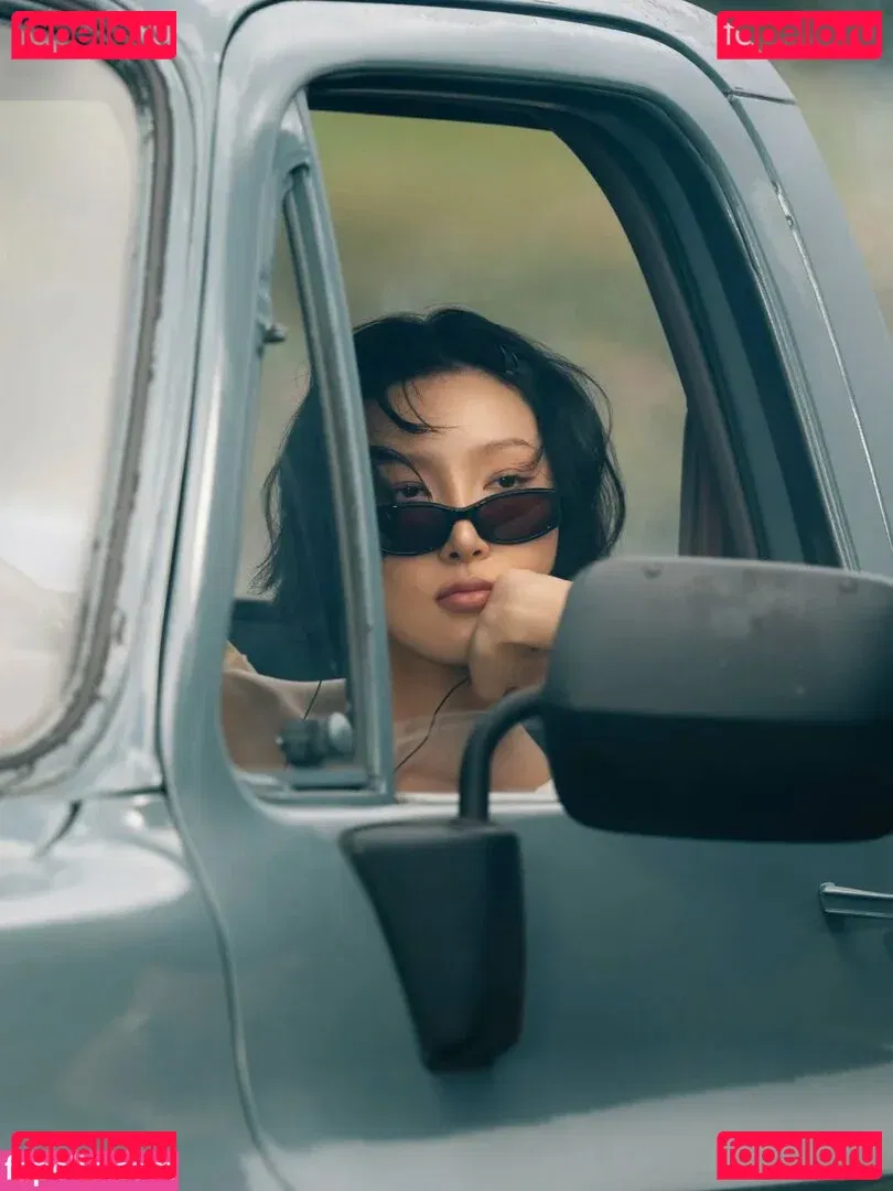 Hwasa Onlyfans Photo Gallery 