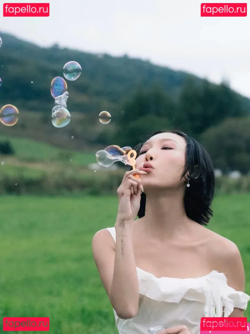 Hwasa Onlyfans Photo Gallery 