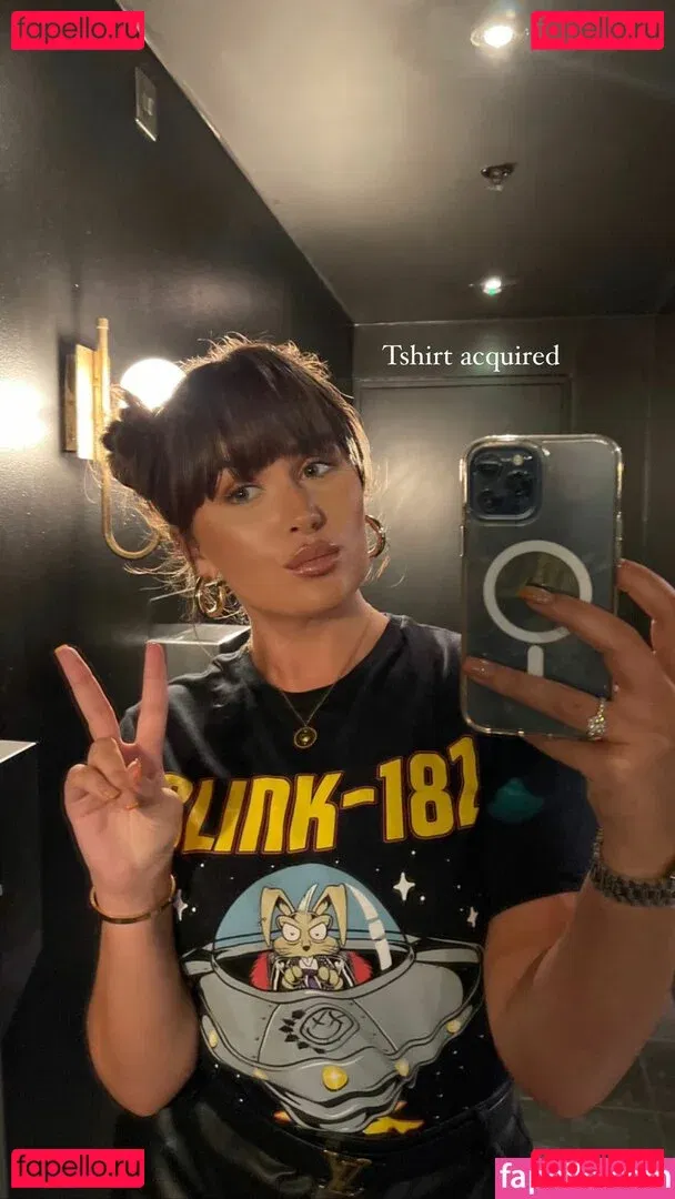 Beth Halsey Onlyfans Photo Gallery 