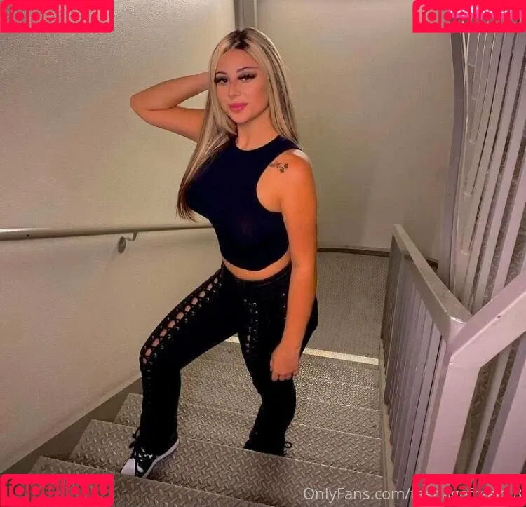 Teenagefreak18 Onlyfans Photo Gallery 