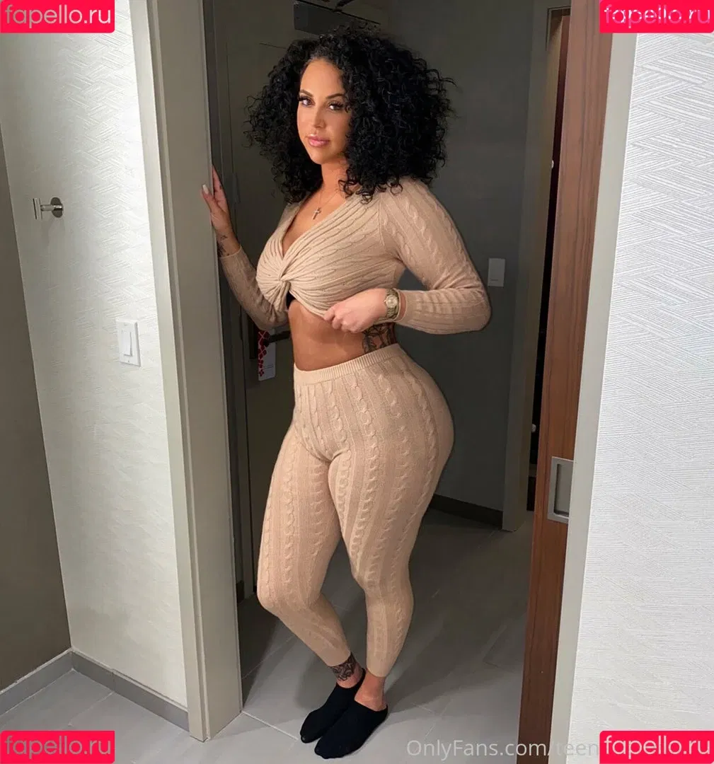 Teenagefreak18 Onlyfans Photo Gallery 
