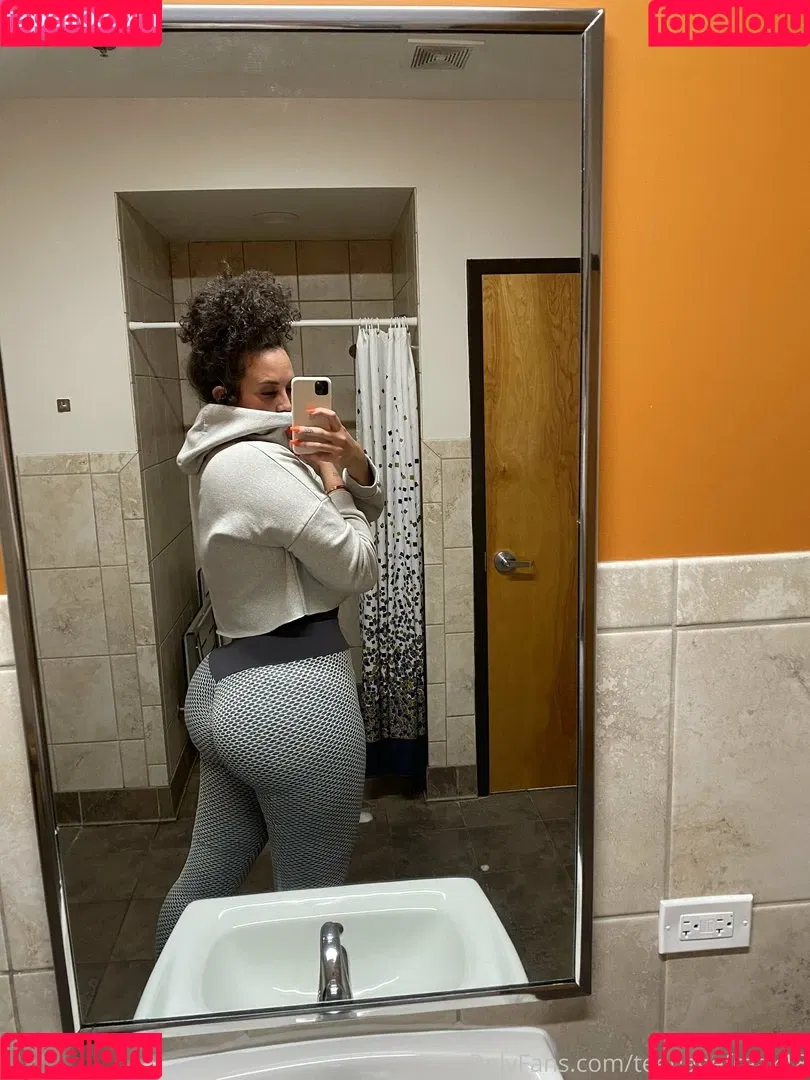 Teenagefreak18 Onlyfans Photo Gallery 