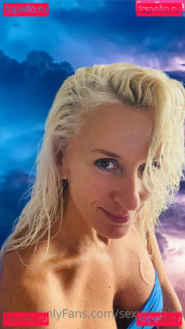 sexyserbian Onlyfans Photo Gallery 