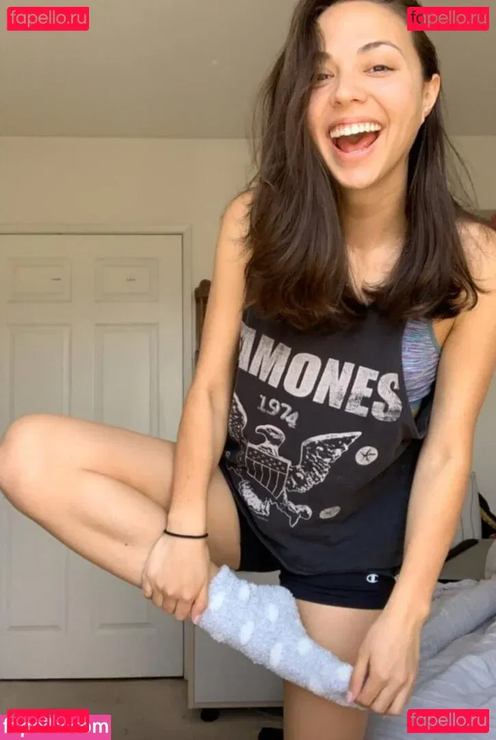 Kimmy Jimenez Onlyfans Photo Gallery 