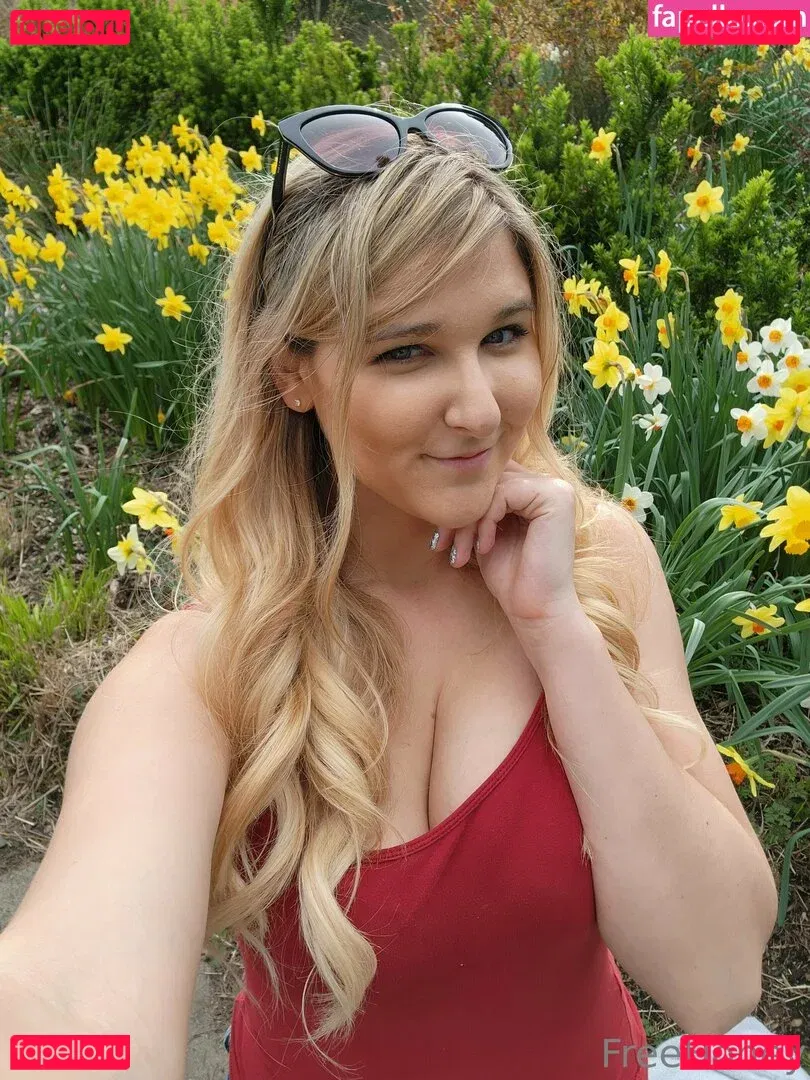 freehoney Onlyfans Photo Gallery 