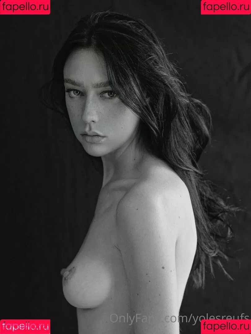 yolesreufs Onlyfans Photo Gallery 