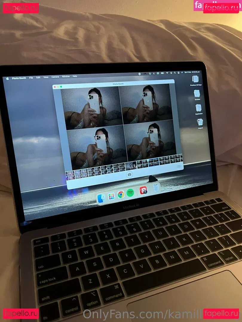 kamillawong Onlyfans Photo Gallery 