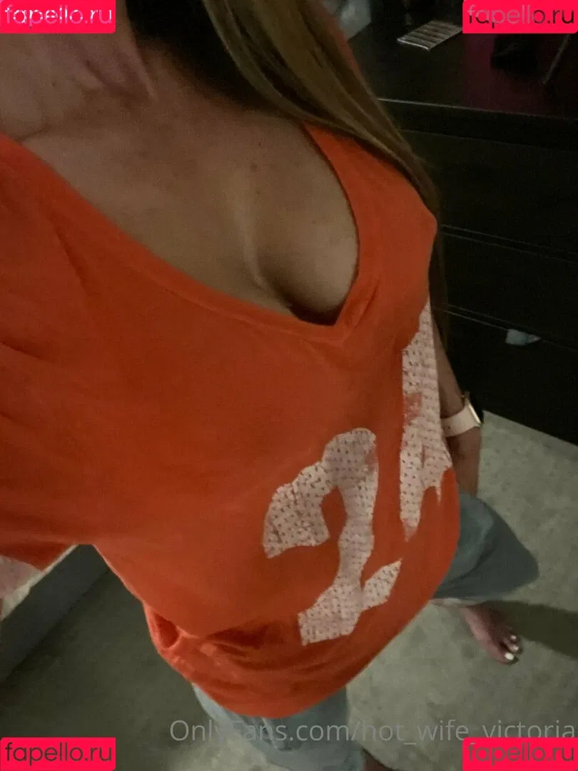 hot_wife_victoria Onlyfans Photo Gallery 