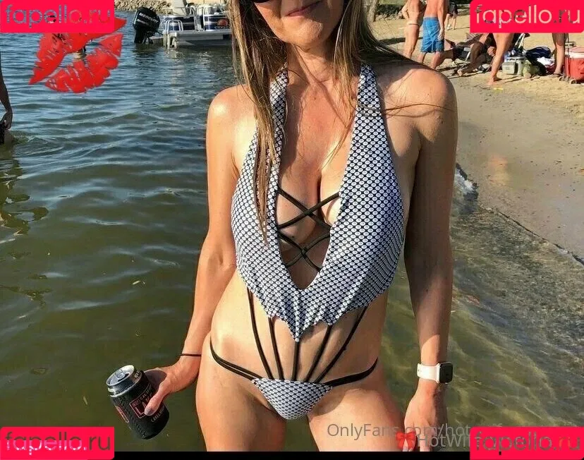 hot_wife_victoria Onlyfans Photo Gallery 