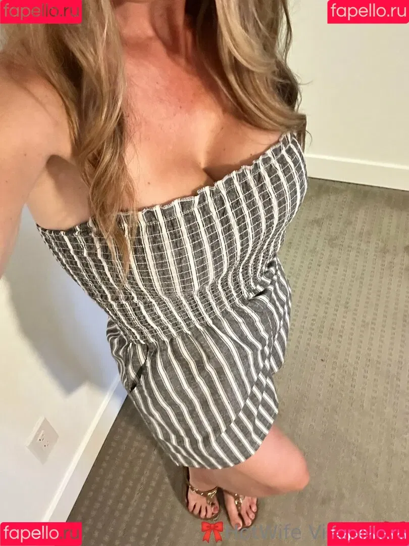 hot_wife_victoria Onlyfans Photo Gallery 
