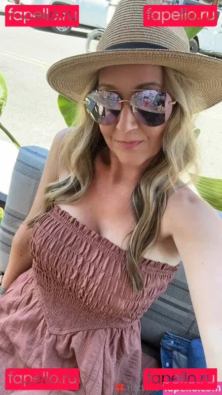 hot_wife_victoria Onlyfans Photo Gallery 