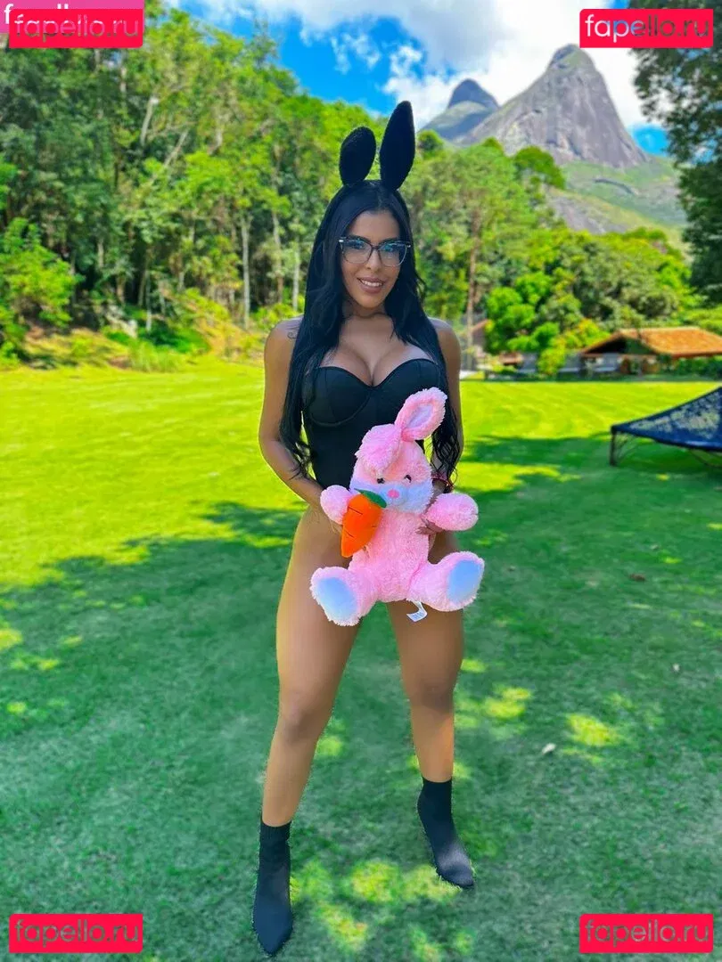 hot_wife_victoria Onlyfans Photo Gallery 