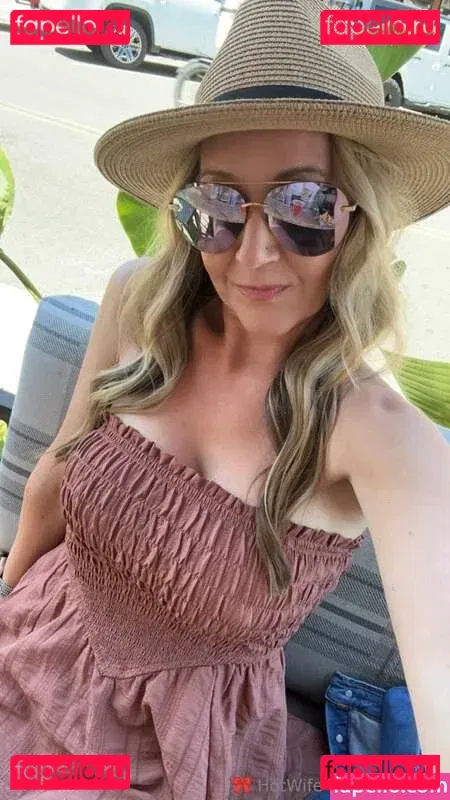 hot_wife_victoria Onlyfans Photo Gallery 