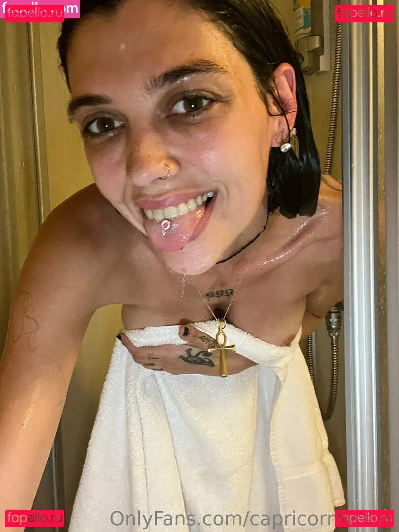 capricorndesire Onlyfans Photo Gallery 