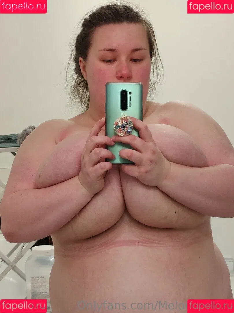 meloniekares Onlyfans Photo Gallery 