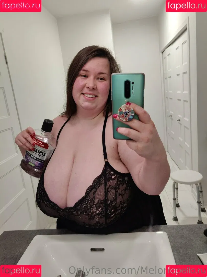 meloniekares Onlyfans Photo Gallery 