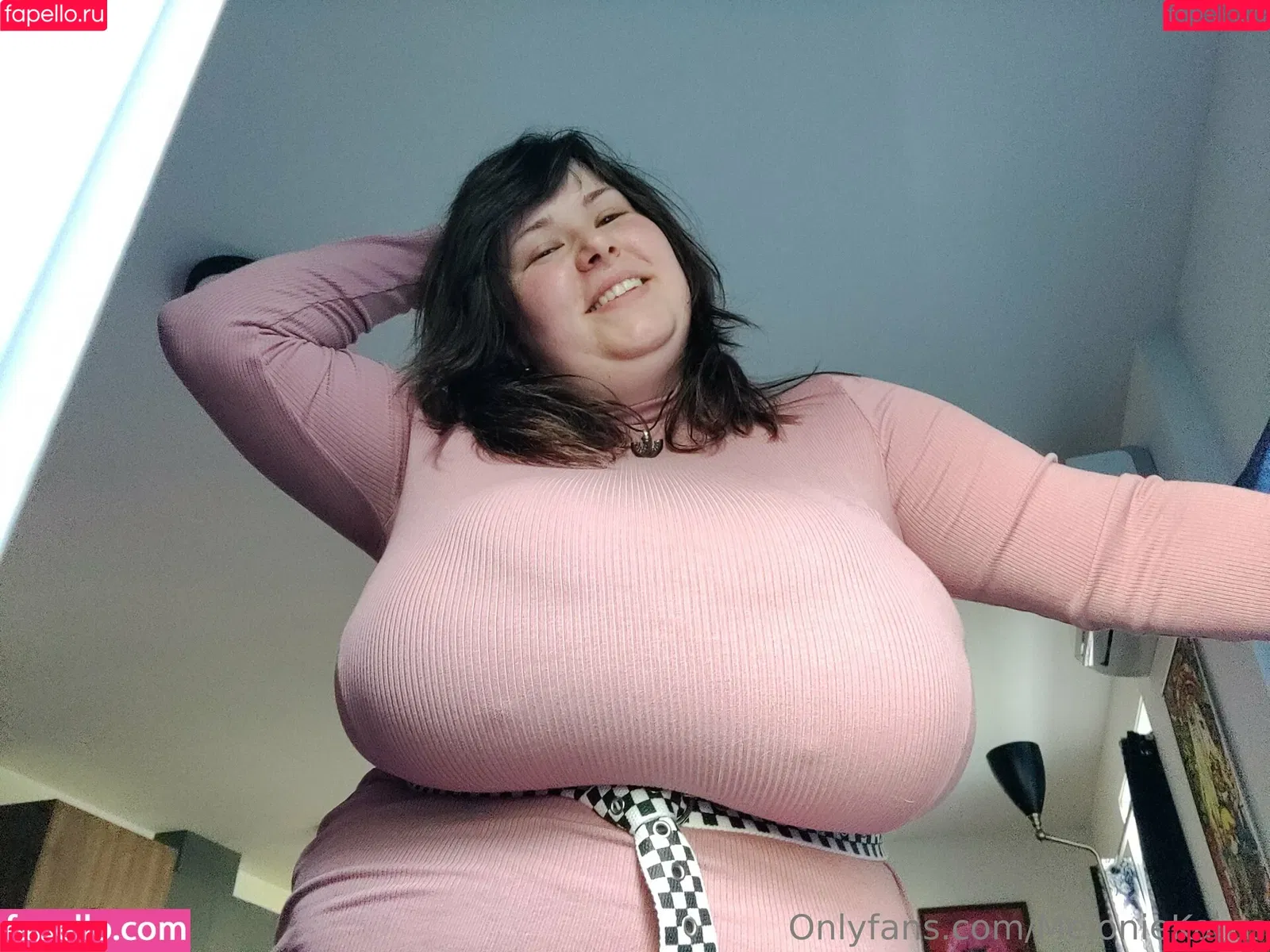 meloniekares Onlyfans Photo Gallery 