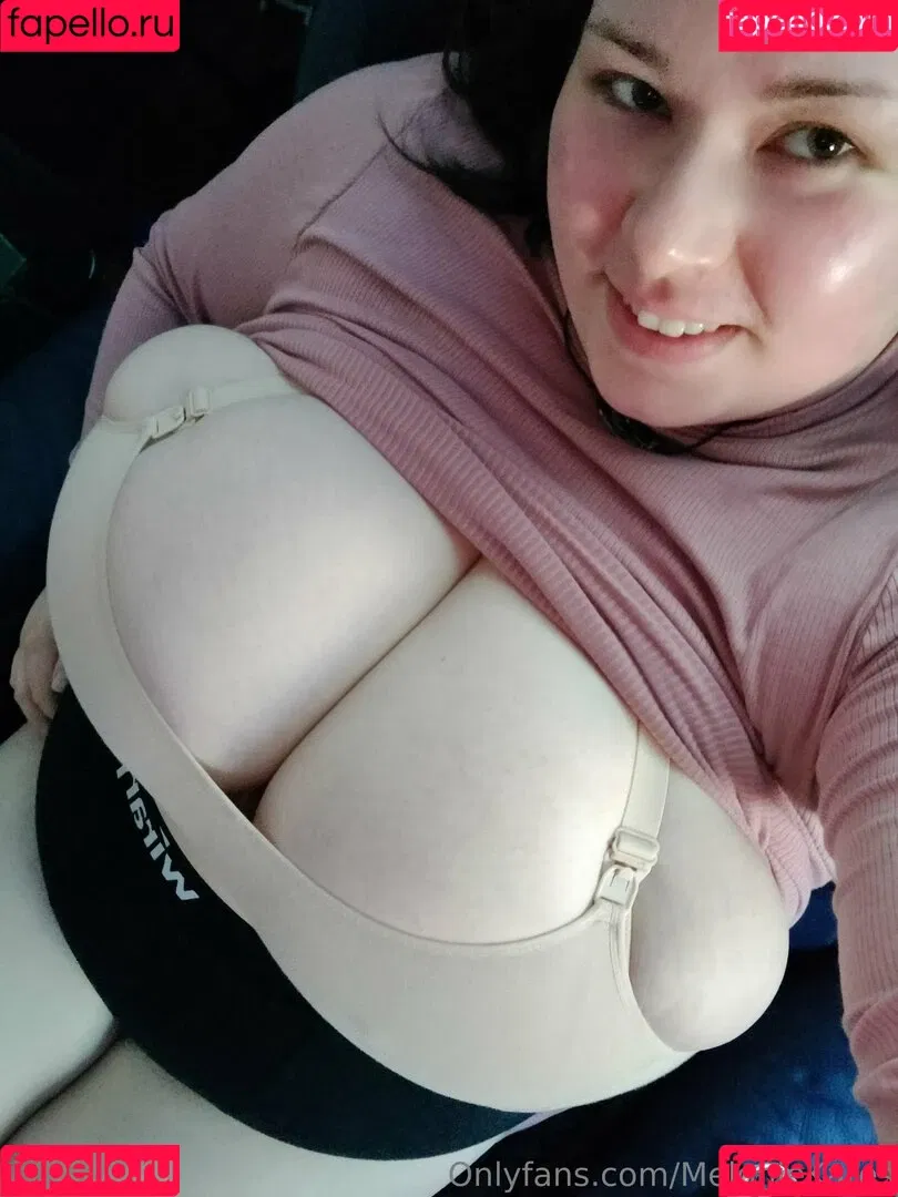 meloniekares Onlyfans Photo Gallery 