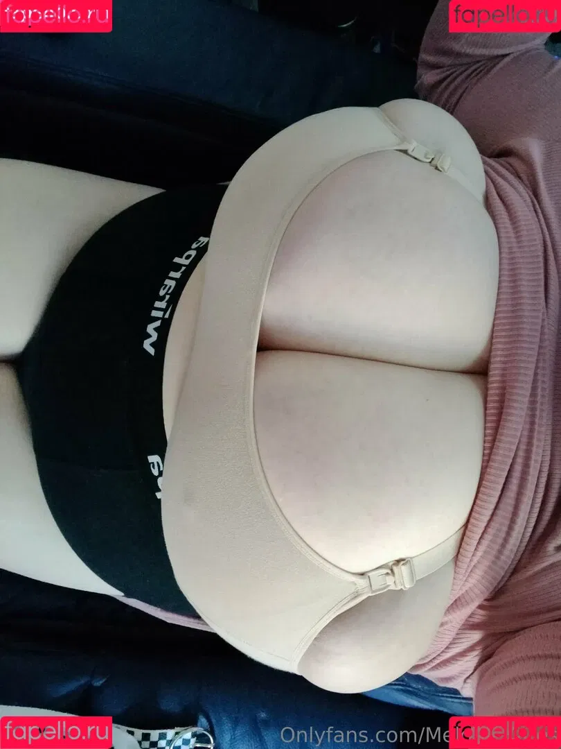 meloniekares Onlyfans Photo Gallery 