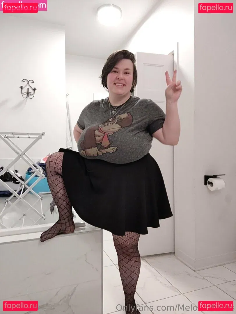 meloniekares Onlyfans Photo Gallery 