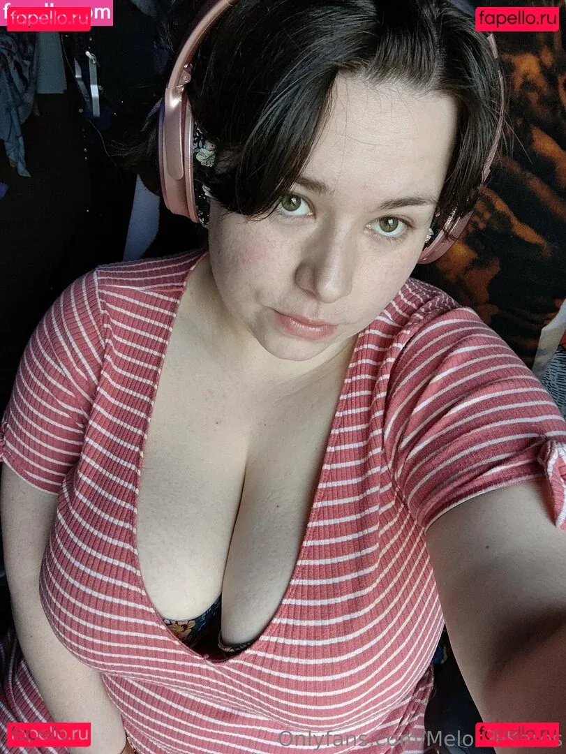 meloniekares Onlyfans Photo Gallery 