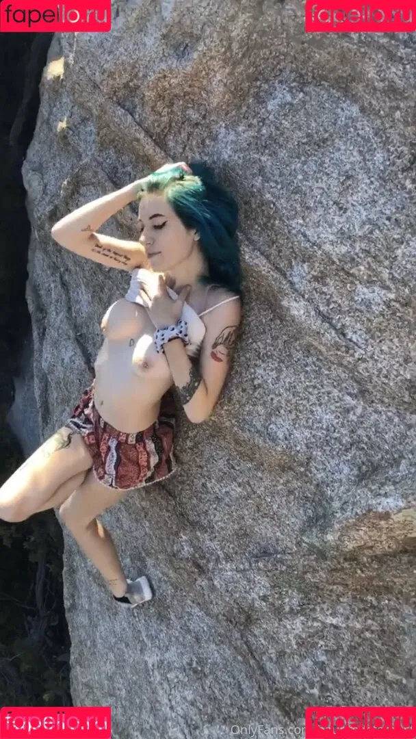 cherrywinterss Onlyfans Photo Gallery 