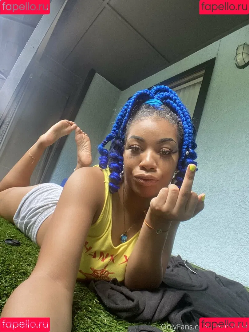 chenalfeet Onlyfans Photo Gallery 