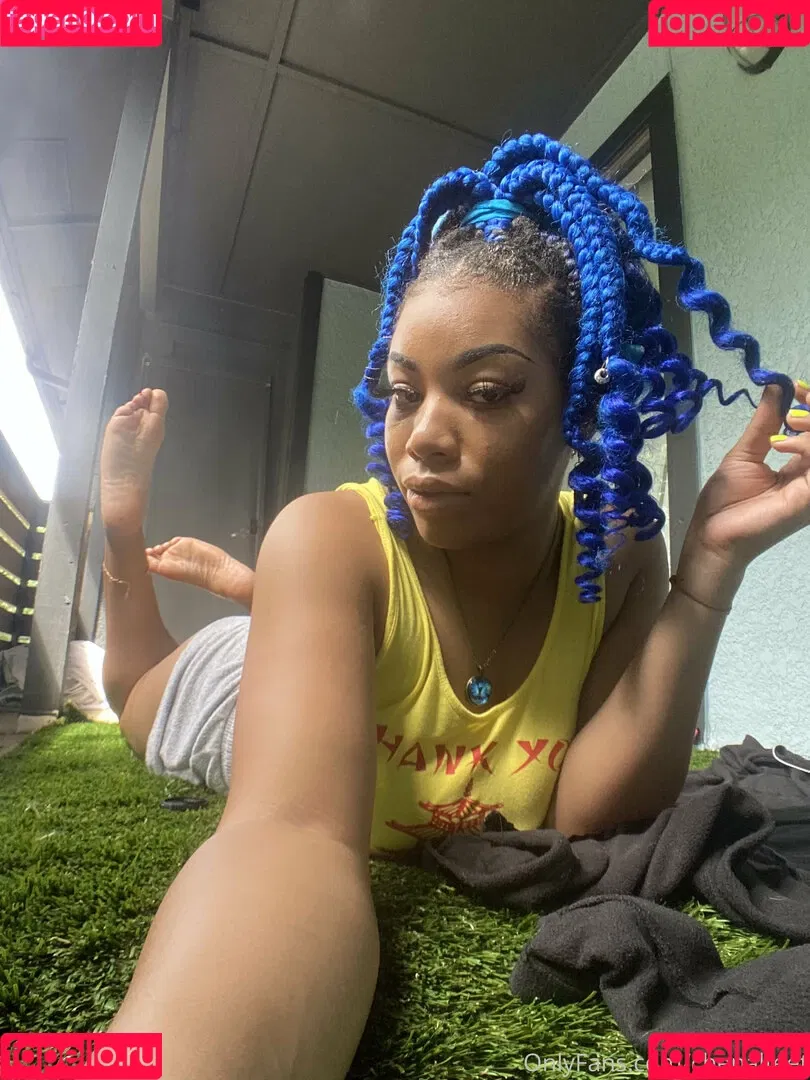 chenalfeet Onlyfans Photo Gallery 