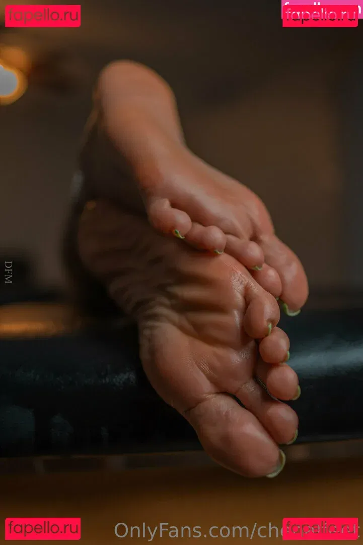 chenalfeet Onlyfans Photo Gallery 