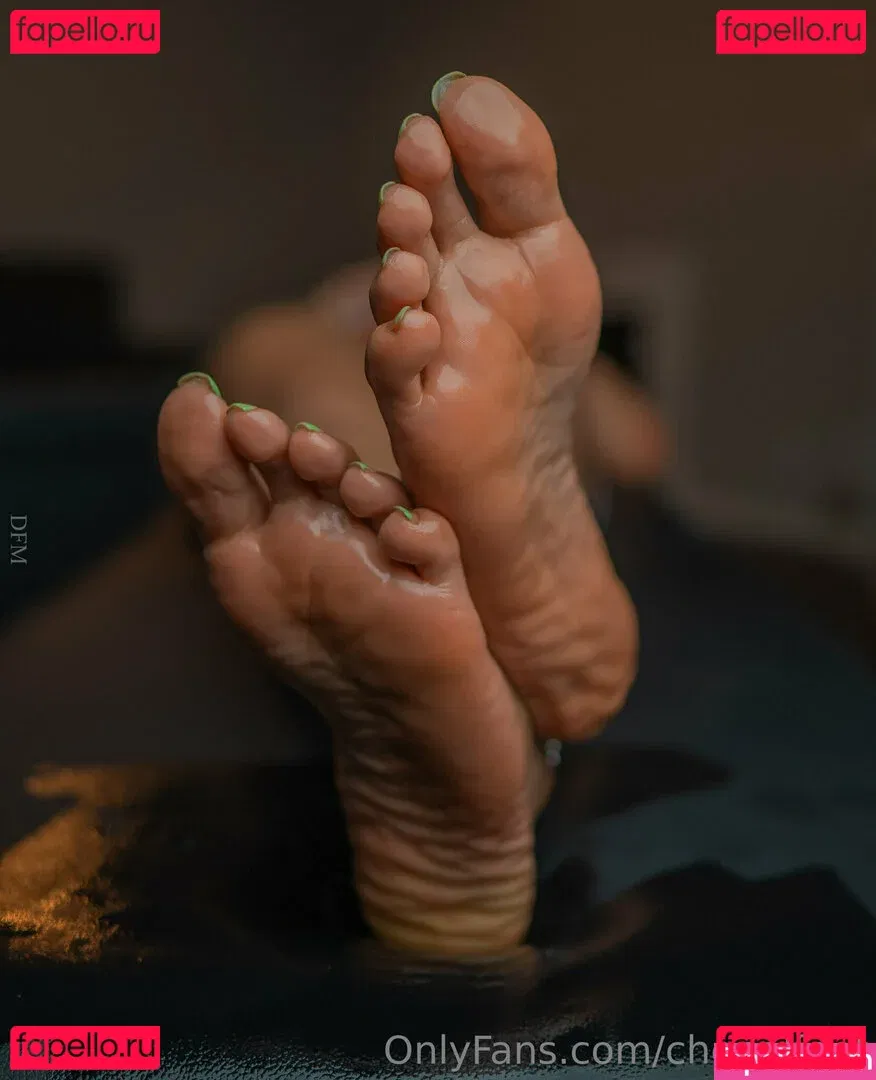 chenalfeet Onlyfans Photo Gallery 
