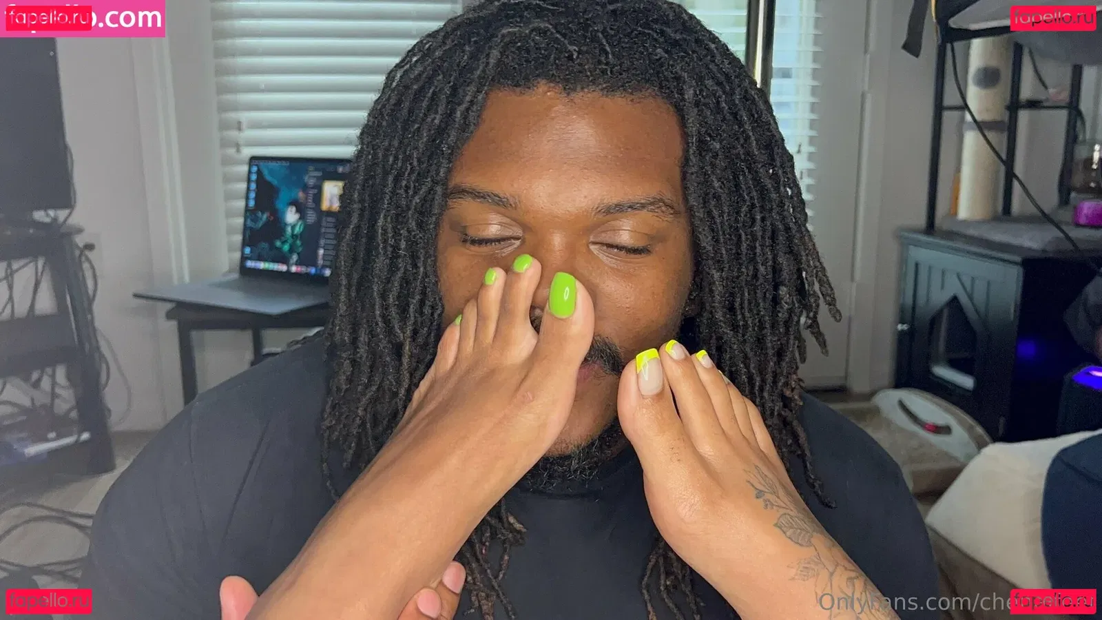 chenalfeet Onlyfans Photo Gallery 