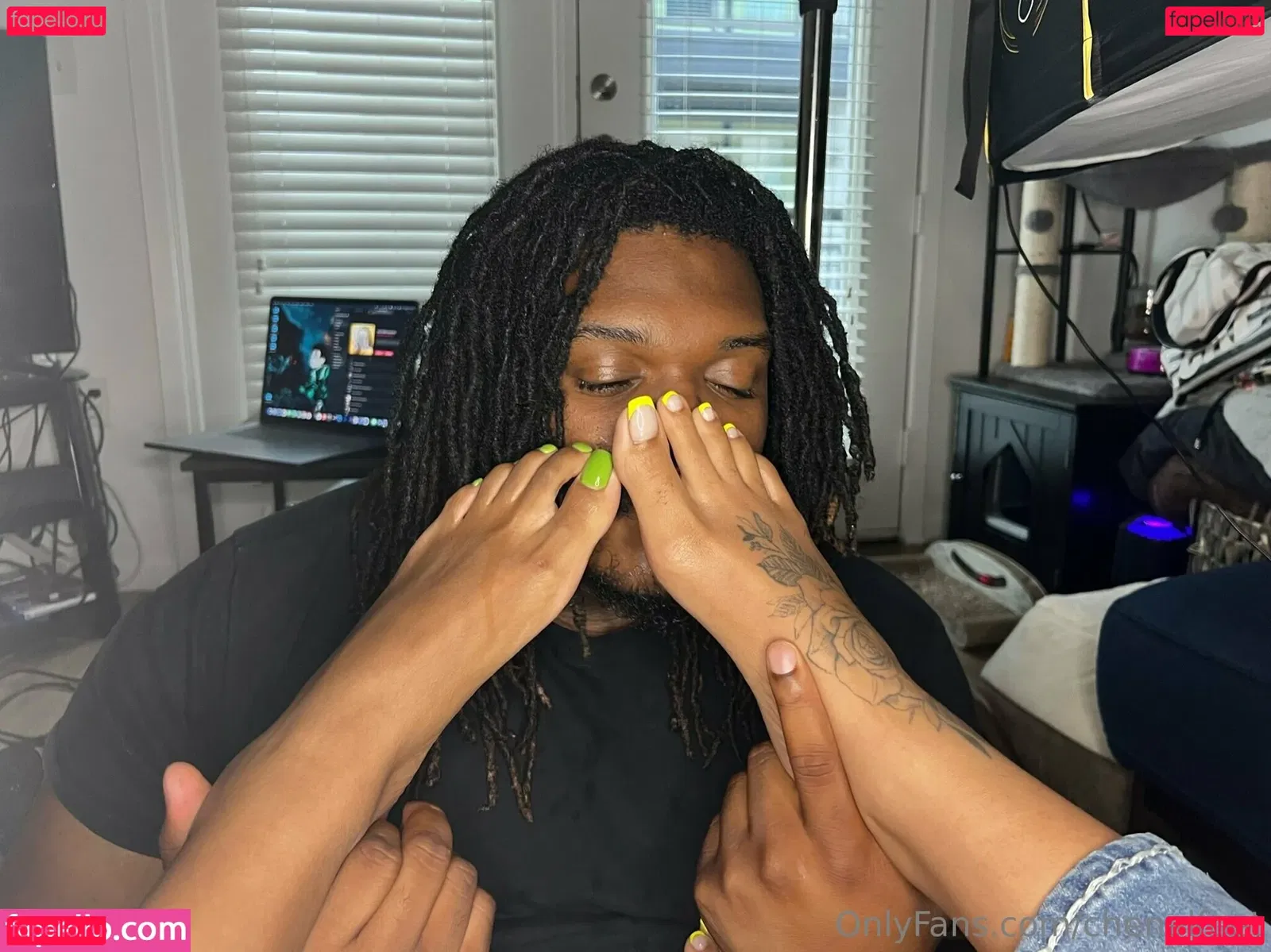 chenalfeet Onlyfans Photo Gallery 