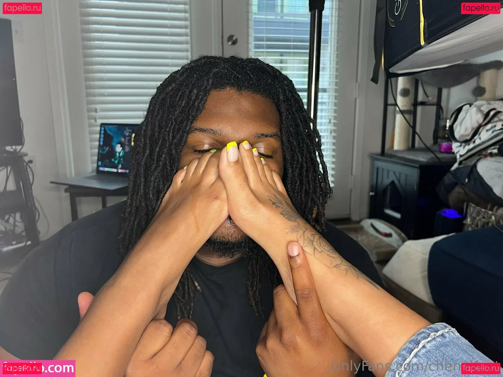 chenalfeet Onlyfans Photo Gallery 