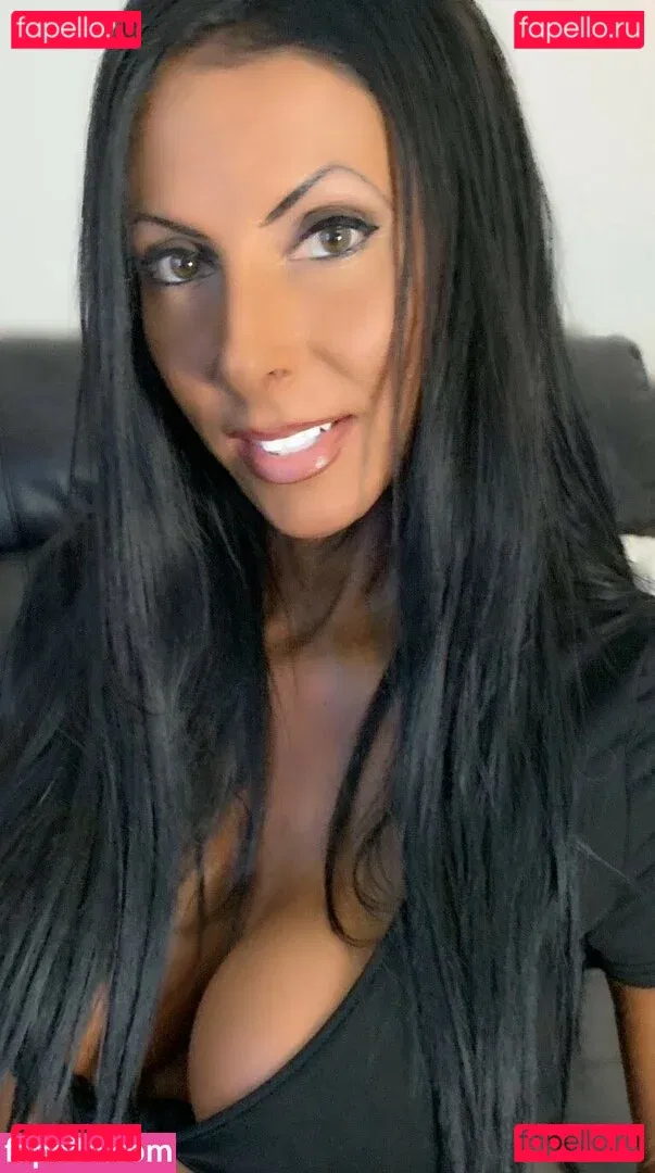 Olivia Joann Onlyfans Photo Gallery 