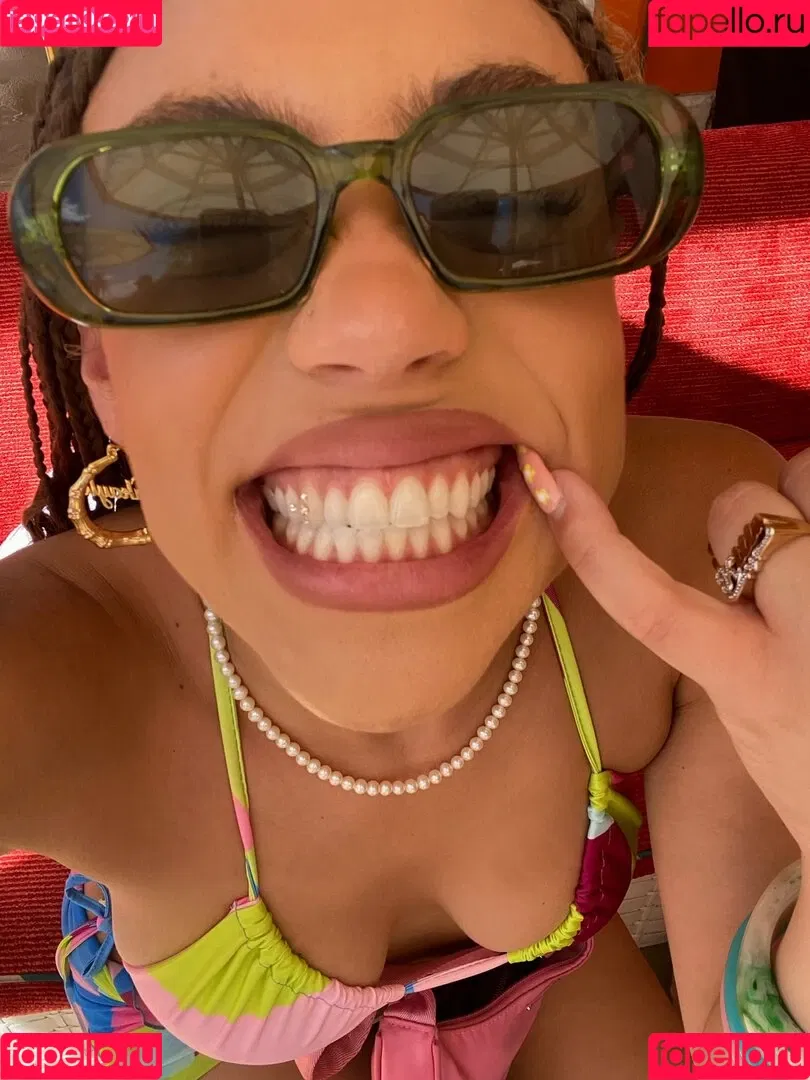 Makayla London Onlyfans Photo Gallery 