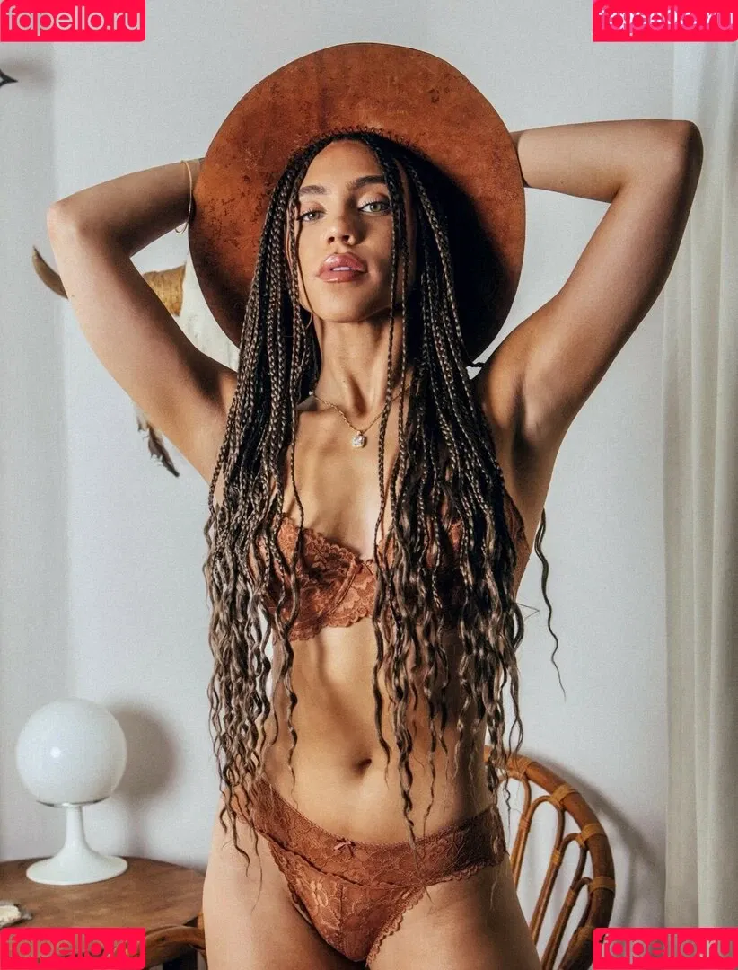 Makayla London Onlyfans Photo Gallery 