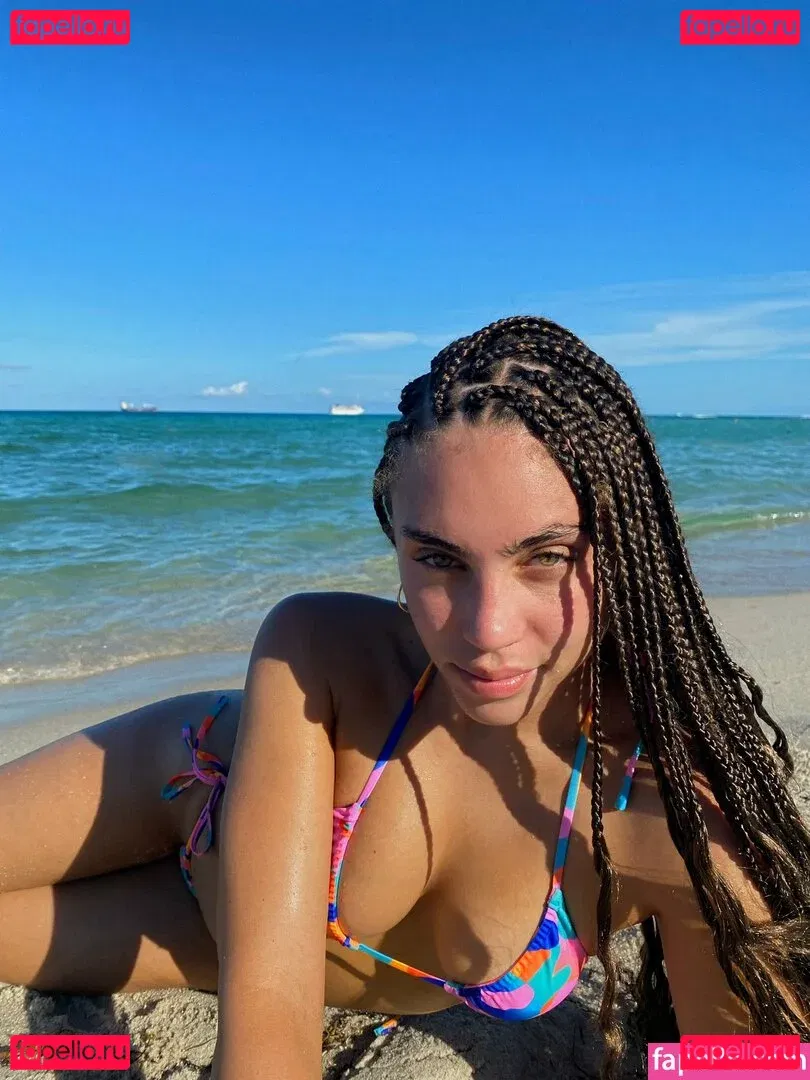 Makayla London Onlyfans Photo Gallery 