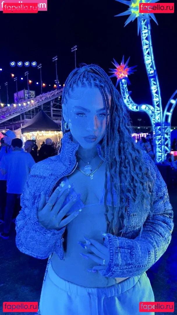 Makayla London Onlyfans Photo Gallery 